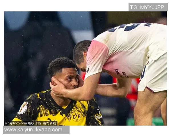 多特赛后气氛紧张施洛特贝克批评球队表现吉拉西表达不满情绪