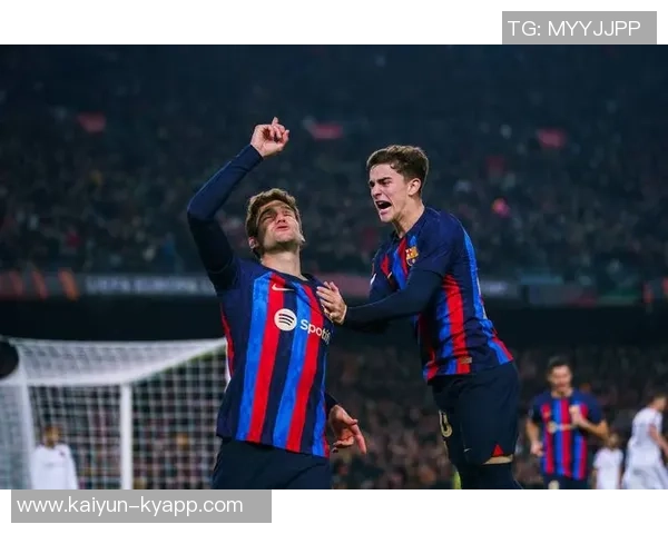 巴萨官方宣布因塞维利亚机场大雾航班延误一小时球队行程受影响