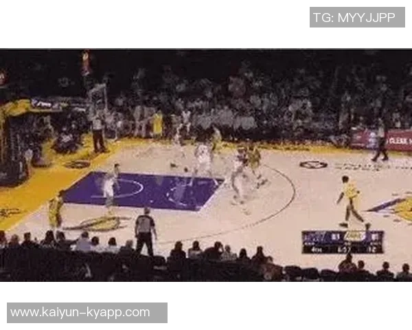 美媒对比热火詹与41岁詹数据相近表现令人惊叹