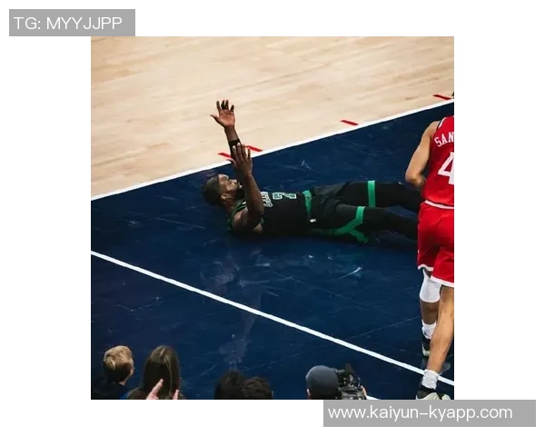 杰伦布朗表现出色却难挽败局17投10中罚球9中8独砍30分3板3助