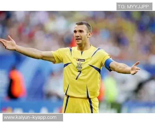 舍甫琴科强调意大利队应参加世界杯期待米兰德比的精彩对决